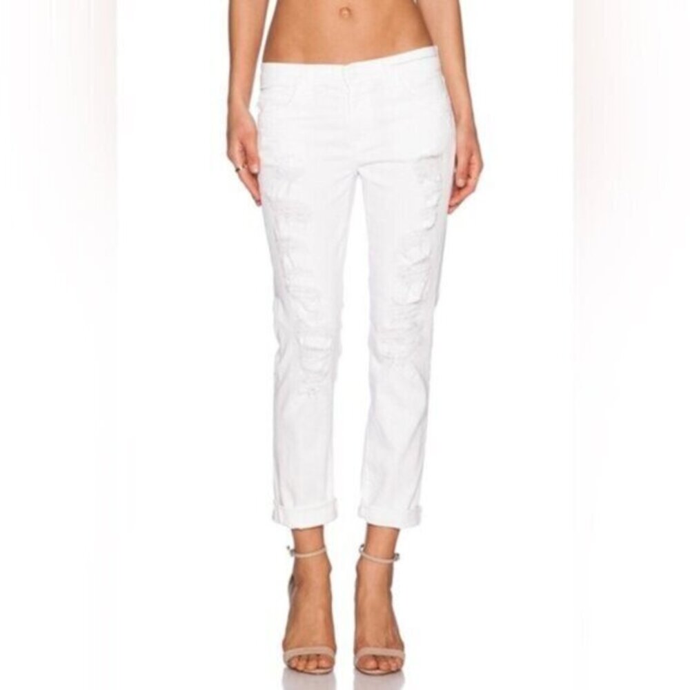 Current Elliott Fling White Jeans Straight leg Boyfriend Size 26 distressed
